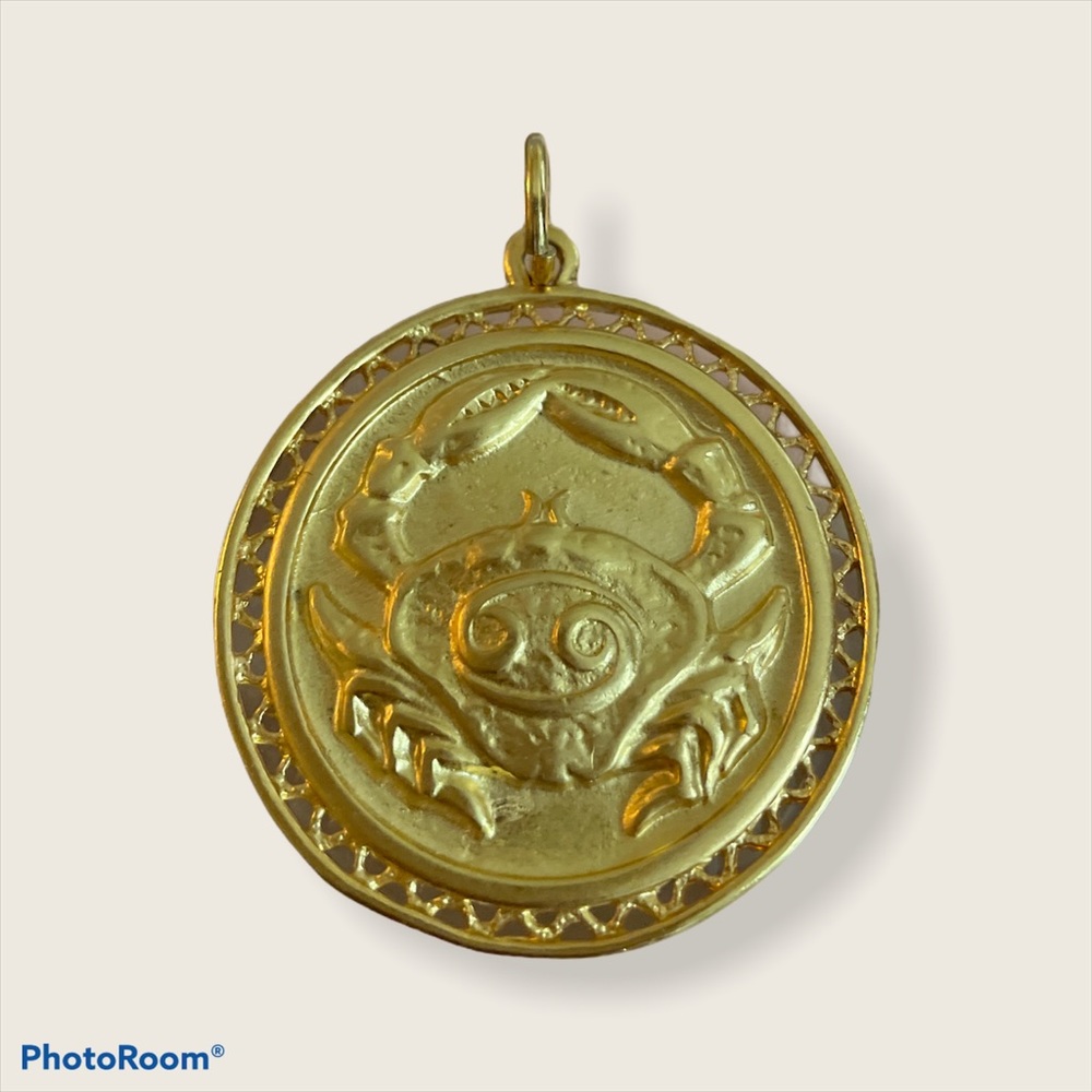 VTG large  gold medallion Cancer sign pendant
